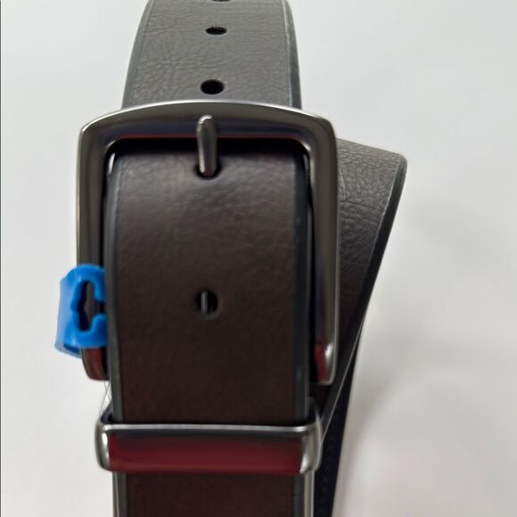 NWT COLUMBIA MEN'S REVERSIBLE BELT BROWN BLACK SILVER SIZE 34 OFFICE OUTDOORS - Picture 4 of 6